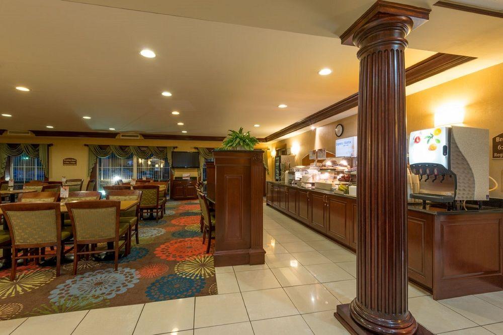 Holiday Inn Express & Suites Asheville Sw - Outlet Ctr Area By Ihg Exterior photo