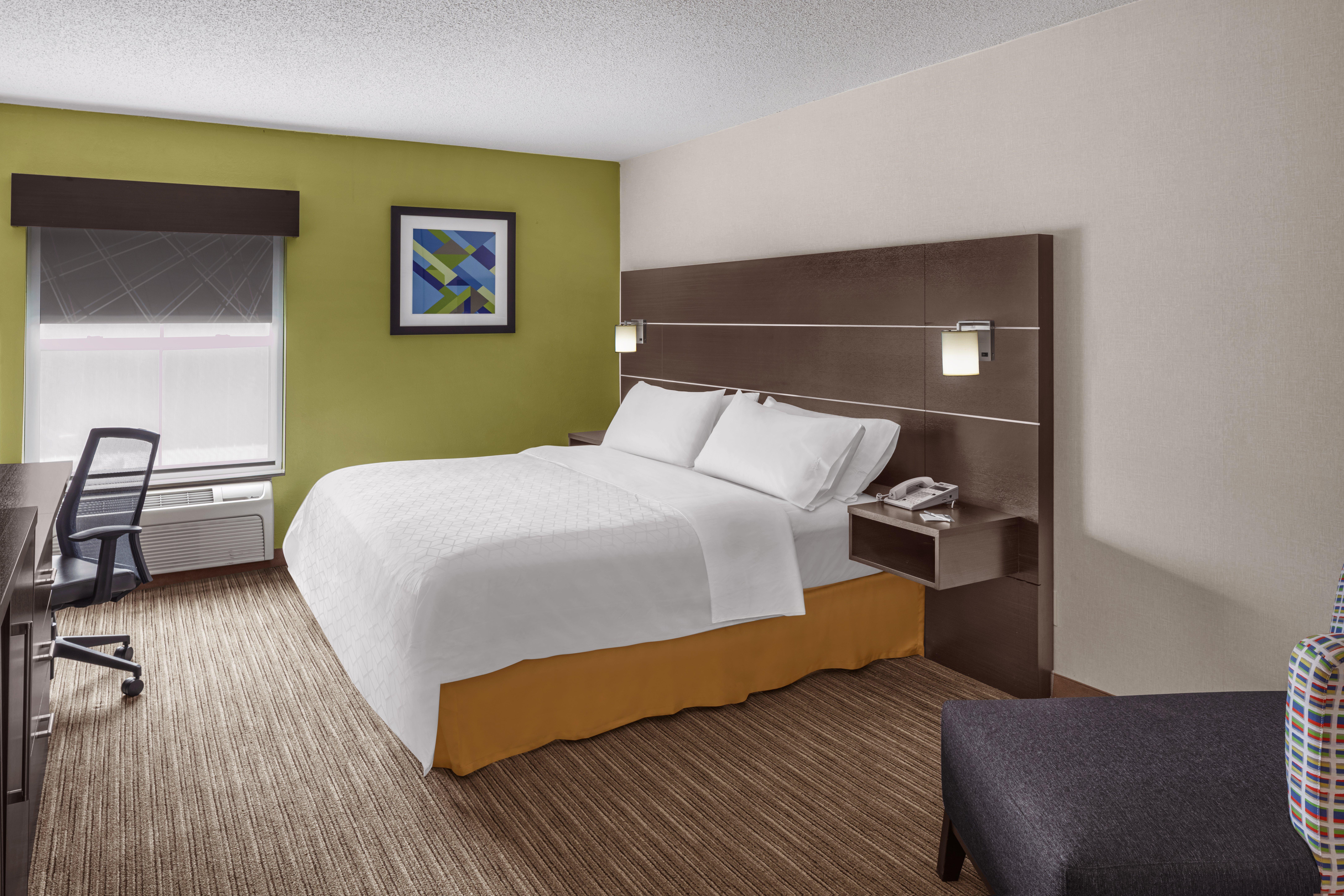 Holiday Inn Express & Suites Asheville Sw - Outlet Ctr Area By Ihg Exterior photo